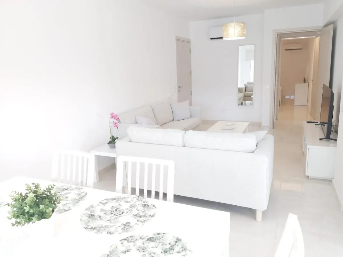 Apartment Dinglis Residences 31 Larnaca