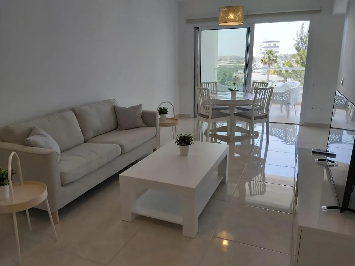 Apartment Dinglis Residences 31 Larnaca