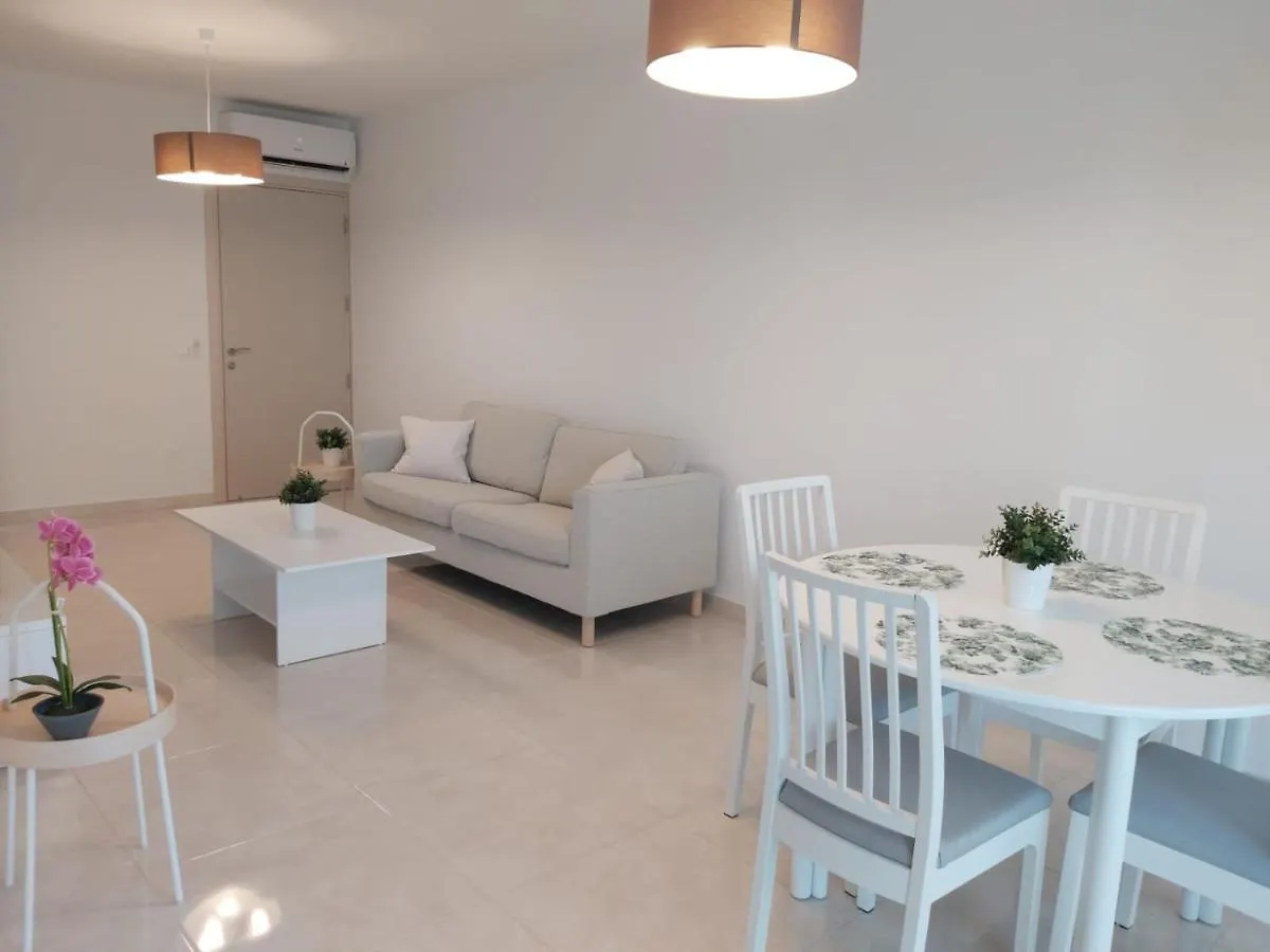 Dinglis Residences 31 Larnaca 0*,  Cyprus