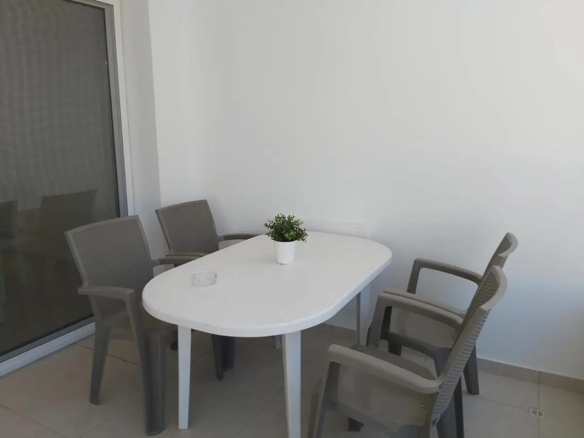 Apartament Dinglis Residences 31 Larnaca Cypr